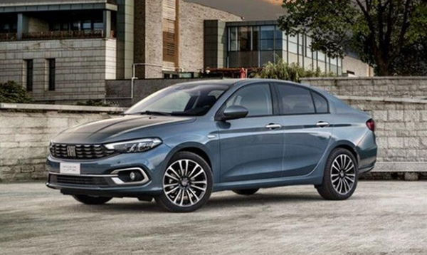 FIAT <br>  EGEA SEDAN Easy 1.4 Fire 95 HP Benzinli aracn fiyat 156 bin 900 lira olarak aklanrken, aracn kampanyal fiyat 10 bin TL aa ekilerek 146 bin 900 TL oldu.