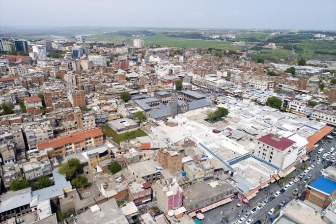 "MSAFRLERMZ BEKLYORUZ"    Trkiye Seyahat Acentalar Birlii (TRSAB) Ynetim Kurulu yesi ve nan Turizmi Komitesi Bakan Abdlaziz Yatkn, turizmcilerin sadece Diyarbakr'da deil dnya genelinde bir duraklama dnemi yaadn ancak 1 Haziran itibaryla balamas beklenen kontroll normalleme srecinden umutlu olduklarn syledi.