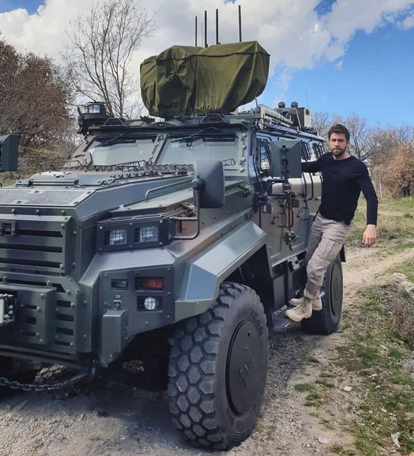 Hatta alar Erturul'un diziden ayrlma kararn yapm irketine belirtmesinin ardndan senaryoda deiiklie gidildi.