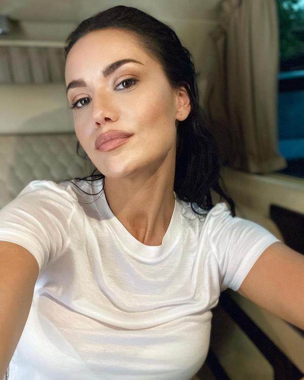 16 yl nce Yaprak Dkm'yle yldz parlayan ismin Fahriye Evcen'in Masumlar Apartman'nda canlandraca karakterle ilgili bilgiler ortaya kt.