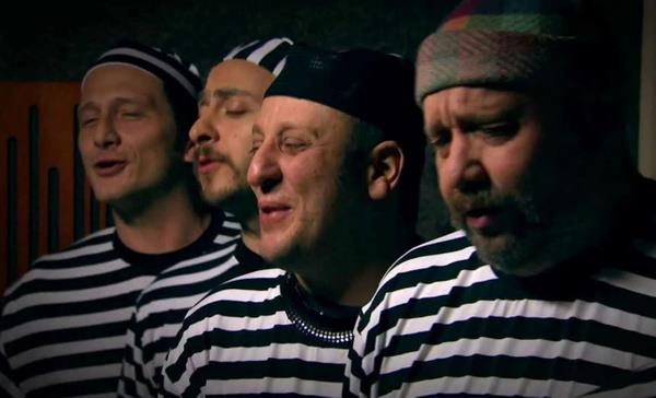 Masumiyet dizisiyle yldzlaan Deniz In'n, yeniden ekimlerine balanacak dizide Leyla karakterini canlandraca renildi.