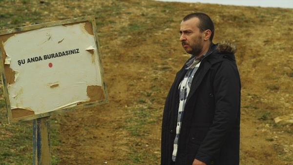 Barollerini Ali Atay, Serkan Keskin, Cengiz Bozkurt ve Ahmet Mmtaz Taylan gibi usta isimlerin paylat Leyla ile Mecnun dizisi 26 Haziran'da sete kacak.