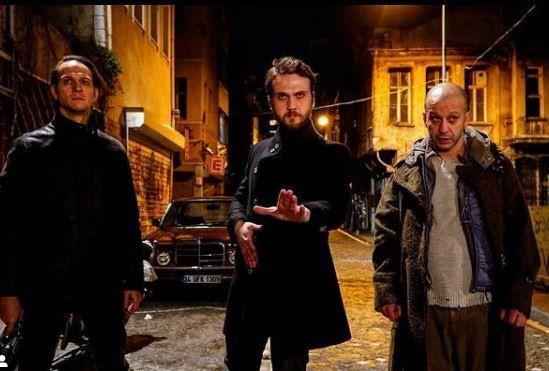 Bu ekibin arkasnda her daim duran, kalitesinden dn vermeyen her eyiyle ilgilenen bir yapmcmz? Kerem atay? ok teekkrler? Desteiyle SHOW TV?ye teekkrler