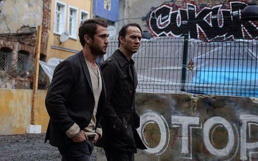 Anlattk, seyirciye gemese, o hikayeyi paylamazsak bir anlam olur mu? Kesinlikle olmazd? Bizlerle bu hikayeyi paylaan, izleyen, anlatan, yaayan herkese ok teekkrler? Ve hayali arkadam Yama Kooval