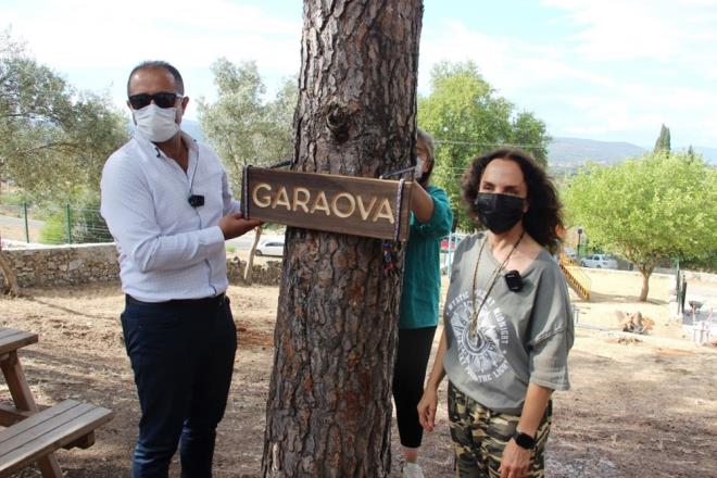 Bodrum Belediye Bakan Yardmcs Ylmaz ise tarm kampndan bahsederek, ?32 dnmlk arazide projelendirme ve uygulama almalarn yapyoruz. Genlik tarm kamp icra edeceiz. Temmuz aynn 5?inde balayp 6 dnem halinde gerekleecek. Trkiye?nin her yerinden gelecek olacak genlerimize tarm kampnda eitim vereceiz" diye konutu.