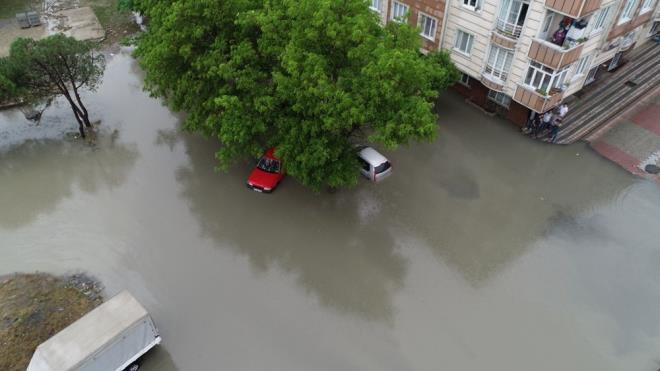 EN FAZLA YAII L VE HADIMKY MAHALLES ALDI  En fazla ya alan Arnavutky'e bal Hadmky Mahallesi'nde metrekareye 49, ili'de ise 40 kilogram ya dt belirtilen aklamada, yal havann hafta banda stanbul'u terk etmesinin beklendii ifade edildi.