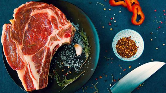 Yine et kestiiniz baklar, eti koyduunuz yerleri ve ellerinizi; yemek piirmeye balamadan nce mutlaka sabunlu scak suyla ykayn. Bu ekilde apraz bulamay nlersiniz.