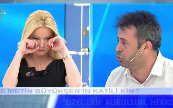 Beni de hapse atacaksanz atn  <br>  Osman Byken aresiz kaldn belirterek unlar syledi:  -Ben basavcnn karsna 3 kez ktm. Jandarma olay yerini b.k etmi. Ben Konya'nn brokrasisinden bktm. Ben basavcya ulaamamaktan, ben valiye ulaamamaktan bktm. Ben Valiye gidiyorum, 'anam babam ldrld, douda grev yapan doktorum diyorum' bana niye randevu istiyorsun diyor. Ulan benden daha nemli ne iiniz var.