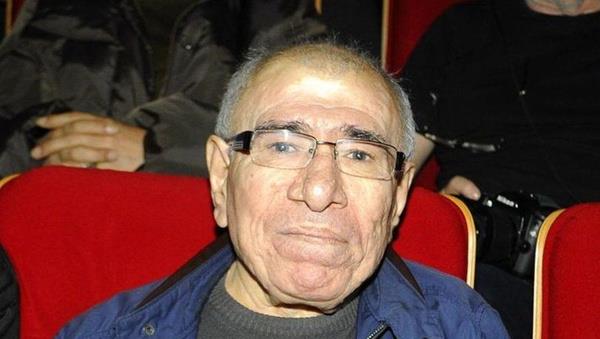 ocukluk yllarn anlatan Salman "Annem su getirmeye gitti, eme bir kilometre kadar uzakta. Kapnn arkasna bir ta koyuyor, darda da neredeyse bir metre kar var. Teneke sobann zerine de patates ve su koymu..." dedi.