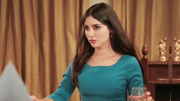 Dizide Mjgan Hekimolu karakterini canlandran Melike pek Yalova uak kazasnda lerek diziye veda etmiti.