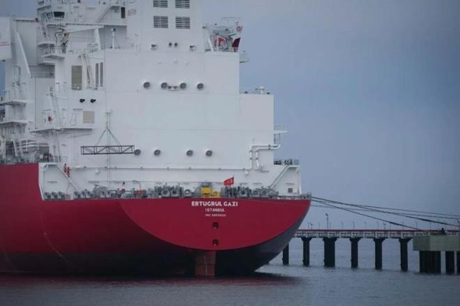 Boru Hatlar ile Petrol Tama A'ye (BOTA) ait Hatay Drtyol Terminali'nde Cumhurbakan Erdoan'n katlmyla yarn faaliyete balayacak Erturul Gazi, BOTA'n iletecei ilk FSRU tesisi olacak.