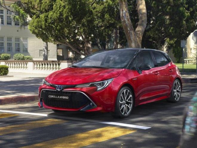 TOYOTA    Toyota Corolla HB 1.2 Turbo Dream Multidrive S     Fiyat 299.350 TL