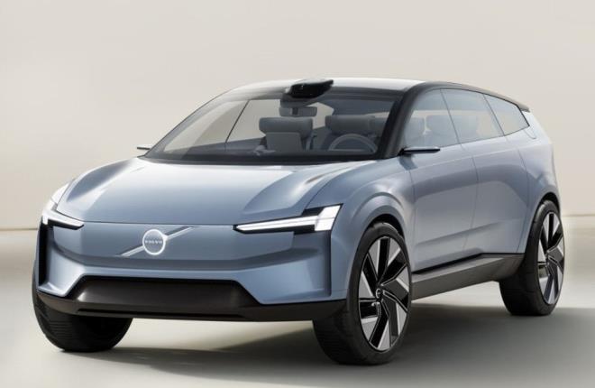 Volvo, elektrikli modellerinin geleceine k tutan SUV konsepti Concept Recharge' tantt.