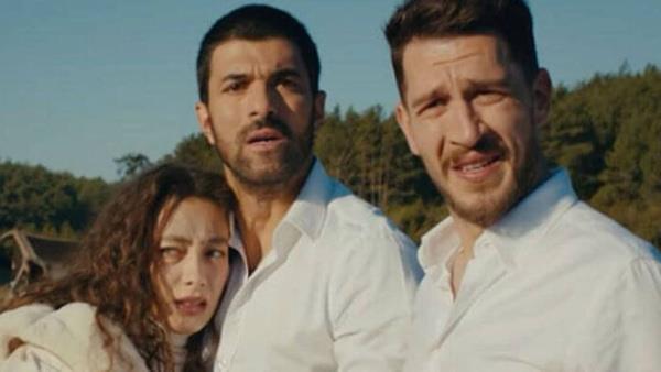 52. blmyle final yapan Sefirin Kz dizisinde Tuba Bykstn bile kt gidiat deitirememiti. Ardndan Kat Ev gibi iddial bir dram dizisinin sessiz sedasz 8. blmde vedasn grdk.26 blm garantisi ile yola kan Akrep dizisi de uzun sre dk reytinglerle gitti ama 26. blmde final yaparak veda etti.