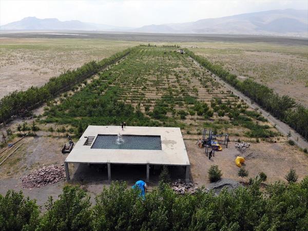 <p>Desteklerinden dolay Vali Osman Varol'a teekkr eden Ardin, doada huzur iinde vakit geirdiini szlerine ekledi.</p>