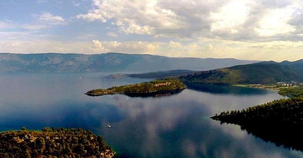 Aday satn alan i insan, 41 yl boyunca adann vergilerini dedi, ancak ST alan olmas nedeniyle otel inaatna balayamad.