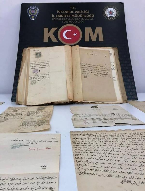 Cumhurbakanl Devlet Arivleri tarafndan aranan tarihi belgelerin, Kastamonu Vilayeti Cide Kazasnda grevli Kadlar tarafndan grlen davalara ait kararlara ait olduu, "Kad Sicili/eriye" olarak adlandrld bildirildi.