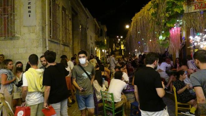 ok sayda kiinin tatil ncesi akn ettii yazlk yerlerde, talep patlamas yaanyor.