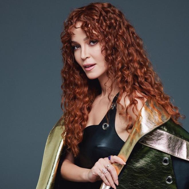 Ercan Mutlu Mutlu, arknn altndaki yorum ksmna yazd mesajlarla, arkcya tehditler savurdu.