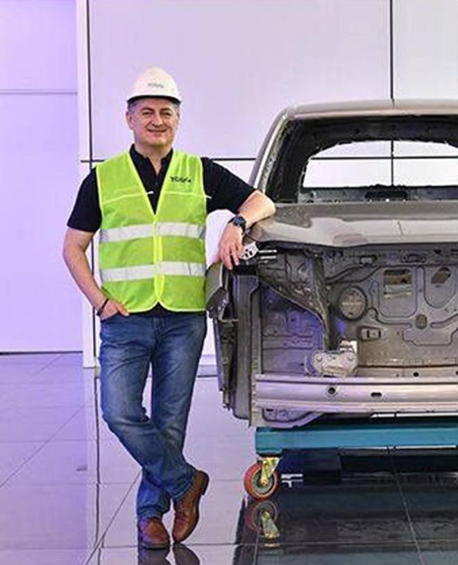 Yerli otomobilin retim tesisinde almalar son srat devam ediyor.