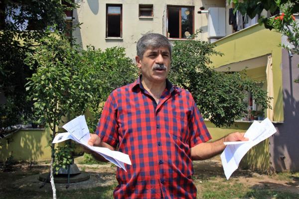 Getiimiz gnlerde aznda oluan rahatszlk sebebiyle salk ocana giden Erboy, grevli hekim ila yazaca srada beklenmedik bir olayla karlat.