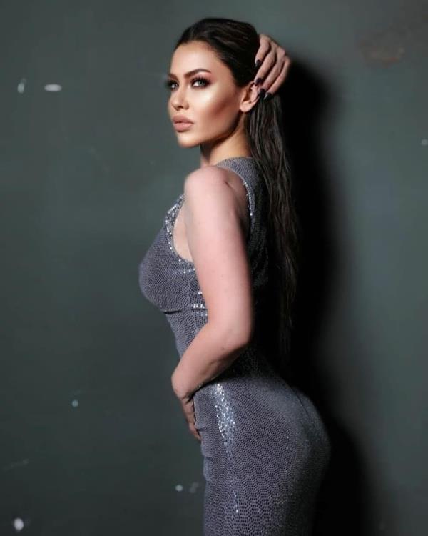 Bir dnemin nl arkcs, ameliyat sonrasnda, "Sonunda dudaklarm kld. Operasyondan dolay ok fazla konuamyorum" aklamasn yapmt.