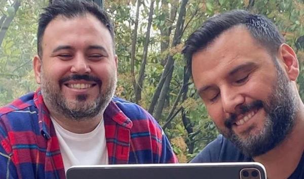 "Ve sen benim kalbimde bir mr kalacaksn kardeim"<br>    Kardei Seluk Tekta?a olan zlemini dile getiren nl trkc u ifadeleri kulland:    Bugn 7. gn? Ve sen benim kalbimde bir mr kalacaksn kardeim. O kadar dua aldn ki herkesten ve almaya devam ediyorsun ki, eminim Allah?m seni en gzel yerde misafir ediyordur. Annen, baban, ein, ocuklarn, yeenlerin, kuzenlerin, akrabalarn, dostlarn, arkadalarn ve biz seni hi bitmeyecek bir zlemle ve dualarla her zaman anacaz.