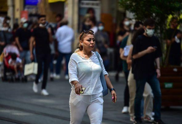 Kampanyaya gre 15 Temmuz tarihinden sonra ilk ve ikinci doz koronavirs as olanlar, kentte, turizm sektrnde hizmet veren 30 iletme tarafndan austos ay iinde indirim hakk kazanacak.