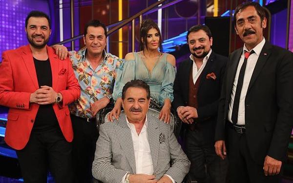 SGK, �bo Show'un izleyiciyle bulu�mas�yla �nl� t�rk�c�n�n 'yeniden �al��maya' ba�lad���n� gerek�e g�stererek maa� �demesini kesti.