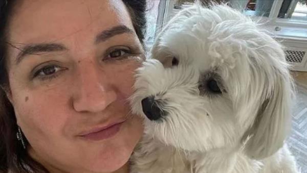 Salk durumu hakknda aklama yapan Duyar, u ifadeleri kulland:  <br>  ''Reklam ekiminde bir anda konuamamaya baladm. Atak olutu. Yapamadm sandm. Sonra tatile gittim, orada bayldm. Doktora gittiimde de byk bir tmre rastland. renen herkes ayn gn seferber oldu, hemen Uur Tre?den randevu aldlar ksmetse aramba ameliyat olacam.''