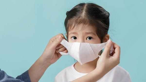 Korkutan oran<BR>  Amerikan Pediatri Akademisi'ne gre, 22 Temmuz ile 29 Temmuz arasnda bildirilen yeni vakalarn yzde 19'unu ocuklar oluturdu. Johns Hopkins All Children's Hospital 181 korona pozitif ocuk belirledi. Bu say bir nceki ay 12 olmutu.