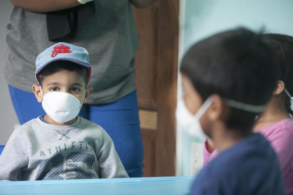 Delta neden daha hzl yaylyor?<br>  Delta varyantnn orijinal virsten daha hzl yayld bilimsel olarak kantlanmt. inli bilim insanlar bunun nedenini sonunda belirlemeyi baard.