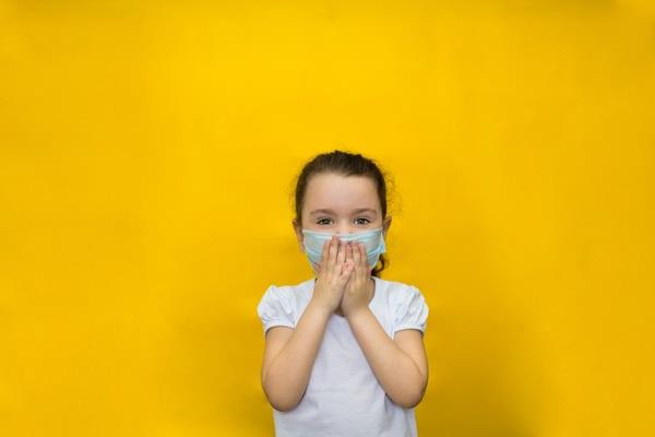 ngiltere'de virse yakalanan binlerce kiiye ait verileri mercek altna alarak yaplan aratrmaya gre, koku kayb olarak da bilinen anosmi artk en yaygn 10 semptom arasnda deil.