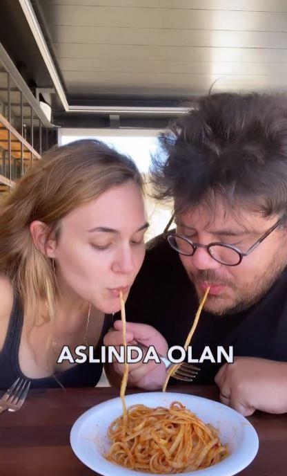 Baz tetkikler ve tedaviler sonras evimize dnebildik. imdilik her ey yolunda gzkyor. Eski hayatmza yava yava dnyoruz. Merak edip soran herkese ok teekkr ederiz, hadi bol bol mutluluk paylamaya devam edelim hep birlikte."