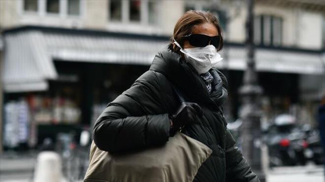 Pfizer'in srail'deki tbbi direktr Alon Rappaport, BioNTech ile birlikte rettikleri ann Delta varyantna kar yzde 90 etkili olduunu aklamt.