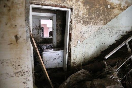 Kastamonu?nun Bozkurt ilesinde 4 gn nce yaanan sel felaketinin ardndan arama kurtarma almalar tm hzyla devam ediyor.