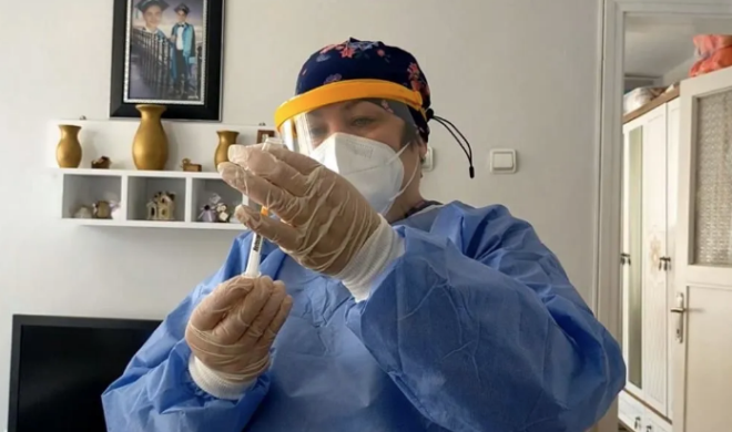 A�� pasaportunda 2 doz mRNA a��s� istenmesi gerek�e g�sterilerek 4. Doz Biontech uygulanabilecek. A�� pasaportuna ihtiyac�n�z yoksa, d���nda koruyuculu�u art�rmak i�in yapt�rmak gereksiz.