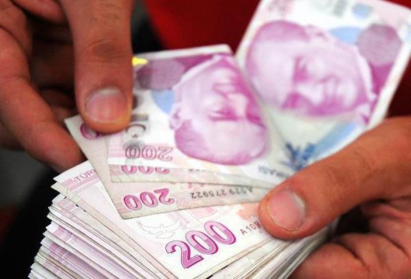 Buradaki dier avantaj ise sigorta balangcnn geriye ekilmesi. Eer staj ya da raklk ile sigortal almaya balanlan sre arasnda doumlar olduysa bunlar borlanldnda sigorta balangcn geri ekebiliyor.  Dolaysyla ya ve prim art da dyor.