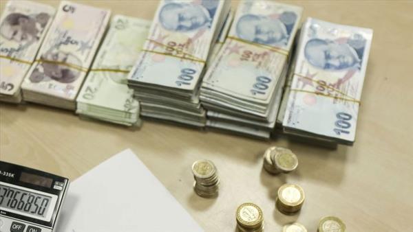  hayatna staj yaparak balayan ve adna ksa vadeli sigorta kollar primi yatan kadn sigortallar normal sigortayla almaya balamadan nce ocuk sahibi olmusa giriini geriye ekebilecek.