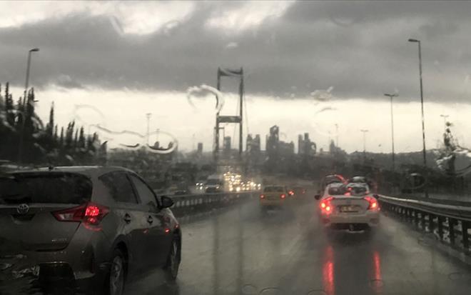 Yeni hava durumu tahminleri geldi. Marmara'da kuvvetli saanak ya etkili olacak. zellikle akam saatlerine dikkat!