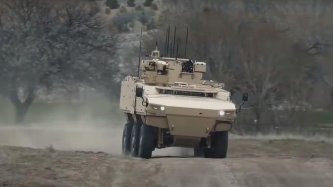 Trk Silahl Kuvvetleri'nin envanterindeki zrhl muharebe aralarna yakn zamanda zel Operasyonlar Arac eklenecek.    FNSS ile Cumhurbakanl Savunma Sanayii Bakanl (SSB) arasnda imzalanan 6x6 Mayna Kar Korumal Ara (MKKA) Tedariki Projesi kapsamnda gelitirilen Pars IV 6x6 zel Operasyonlar Arac, zel operasyonlara ynelik ate kabiliyeti, el yapm patlaycya (EYP) kar etkin korumas, yksek mayn ve balistik koruma ieren beka altyaps, yeni teknoloji rn grev donanmlar ile tasarland.