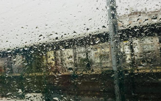 Meteoroloji Genel Mdrl tarafndan yaplan son deerlendirmelere gre: lkemizin kuzey ve i kesimleri ile Dou Akdeniz?in paral ve yer yer ok bulutlu, Marmara?nn kuzeyi, Dou Karadeniz kylar ile Ordu ve Artvin evrelerinin yerel olmak zere saanak ve gk grltl saanak yal, dier yerlerin az bulutlu ve ak geecei tahmin ediliyor.