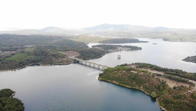 stanbul'da yalarn sona ermesiyle stanbul?un su ihtiyacn karlayan barajlardaki su seviyesi azalmaya balad.
