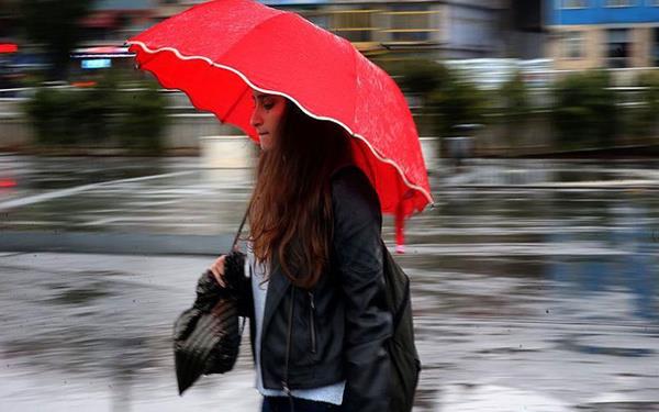 Meteoroloji Genel Mdrlnden yaplan aklamaya gre, yarn Trkiye'nin kuzey, i ve bat kesimlerinde hava paral ve yer yer ok bulutlu olacak.