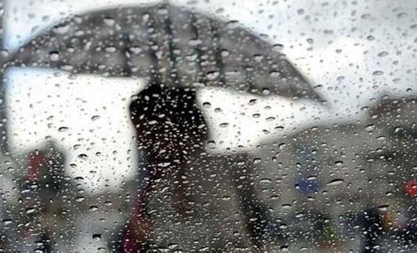 Ege:Par�al� ve az bulutlu ge�ece�i tahmin ediliyor. R�zgar�n, G�ney ve �� Ege'de kuzey ve kuzeydo�ulu y�nlerden kuvvetli (40-70 km/sa) esece�i tahmin ediliyor.