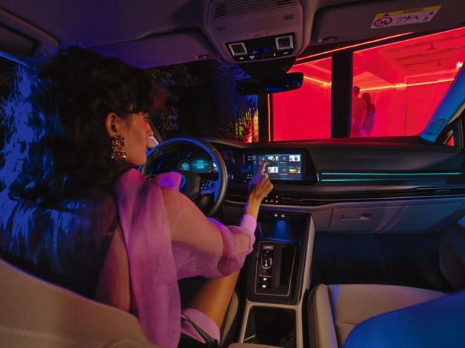 Yeni Golf 1.5 eTSI 150 PS DSG Style- 427,700 TL    Yeni Golf 1.5 eTSI 150 PS DSG R-Line- 449,100 TL