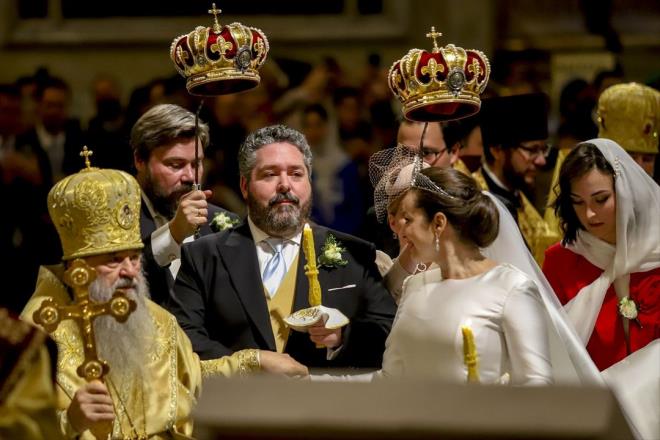 George Romanov, Nikolay?n kuzeni Byk Dk Kiril'in torunu Byk Des Mariya Vladimirovna Romanova?nn olu olarak Madrid?de domutu.