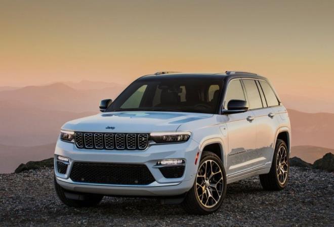 Aracn satlar 2021'in son eyreinde balayacak. arj edilebilir hibrit versiyonu 4xe ise 2022'nin banda gelecek.