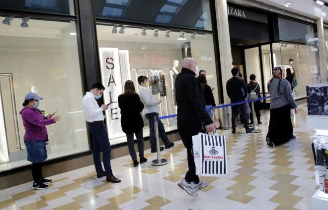 srail'de imdiye kadar 1.3 milyona yakn Covid-19 vakas tespit edilirken 7 bin 821 kii ld.