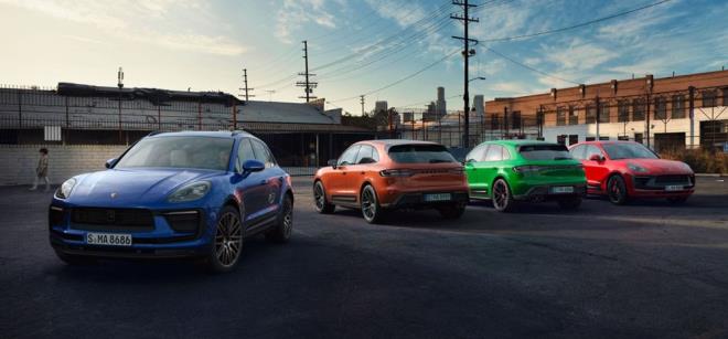 Porsche?nin Trkiye?de en ok satan SUV modeli Macan?n tantmn eski Formula 1 pilotu ve Porsche Marka Elisi Mark Webber'in katlmyla gerekletirdi.